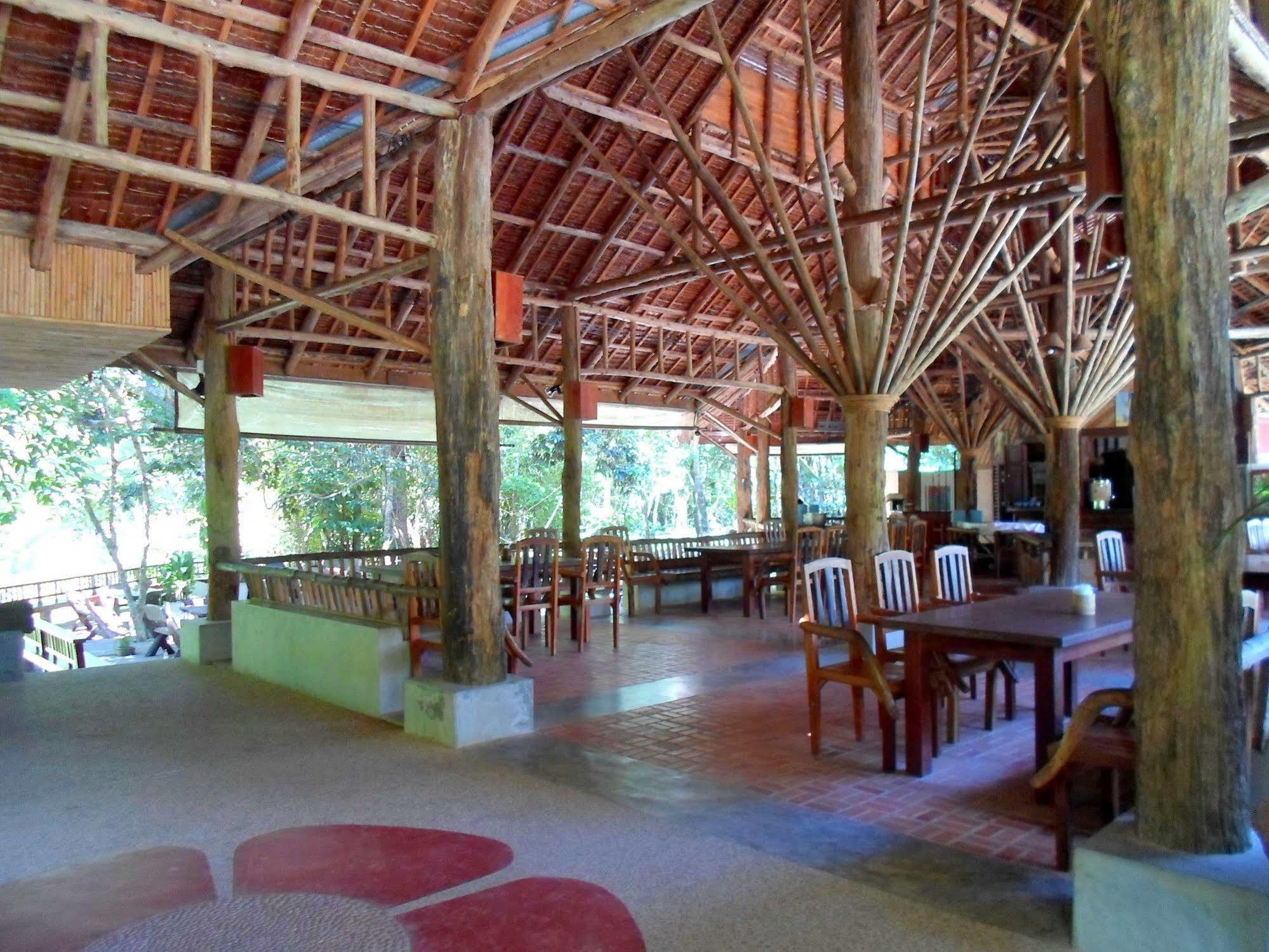The Cliff & River Jungle Resort Phanom المظهر الخارجي الصورة