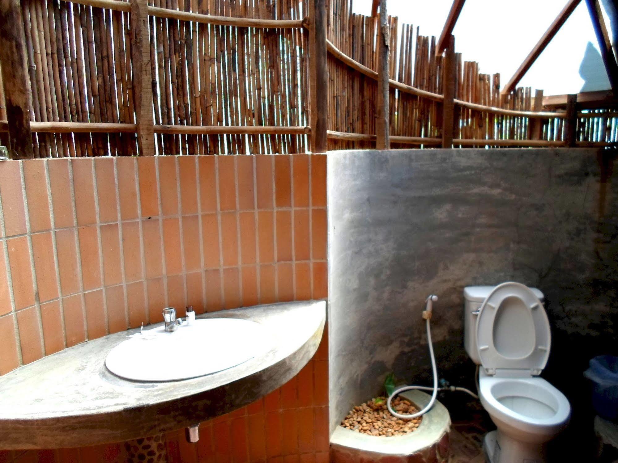 The Cliff & River Jungle Resort Phanom المظهر الخارجي الصورة